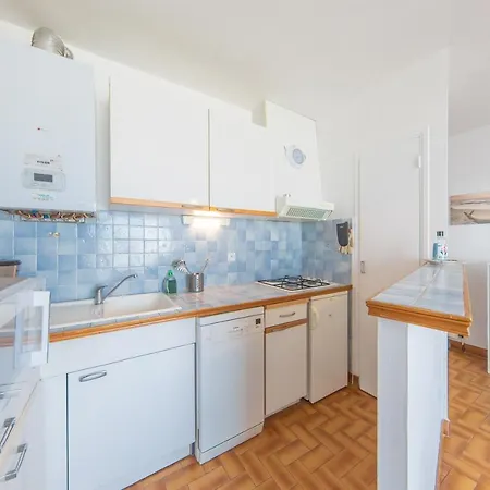 Apartment Clemenceau 1 *
